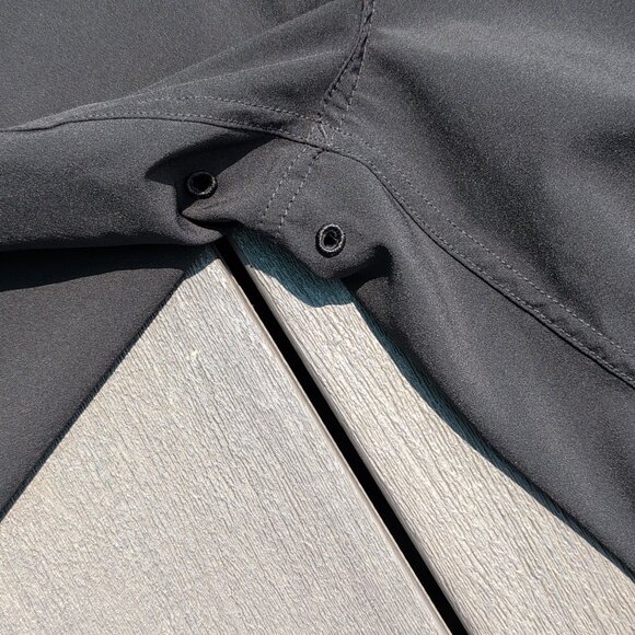 ☀️ Men's Black Hybrid Oakley Shorts ☀️ - Picture 2 of 5